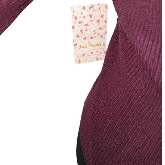 *SOLD* NWT! Free People Saffron Open Back Sweater - Size Small - Picture 10 of 11